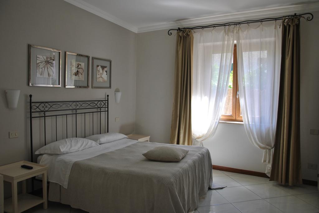 Bed and Breakfast Il Bottone D'Argento Geata Zimmer foto